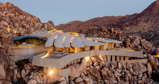 The Kellogg Doolittle House with a cantilevered roof built into the Joshua Tree desert